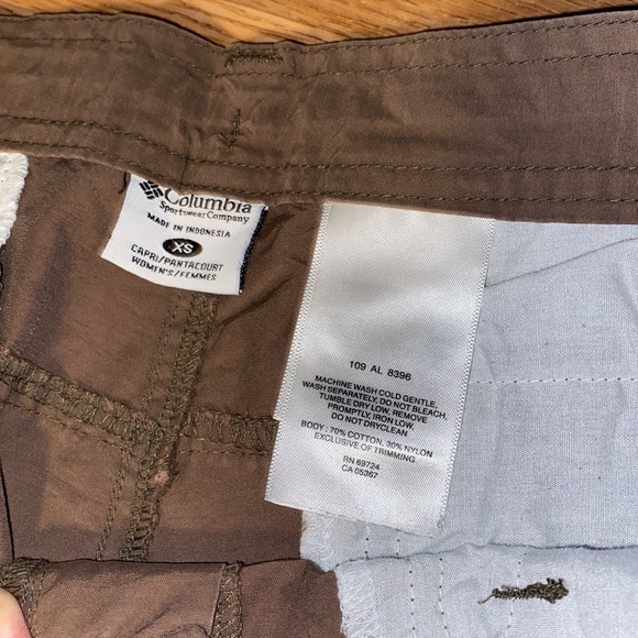 Columbia Capri Lightweight Pants - Picture 3 of 10